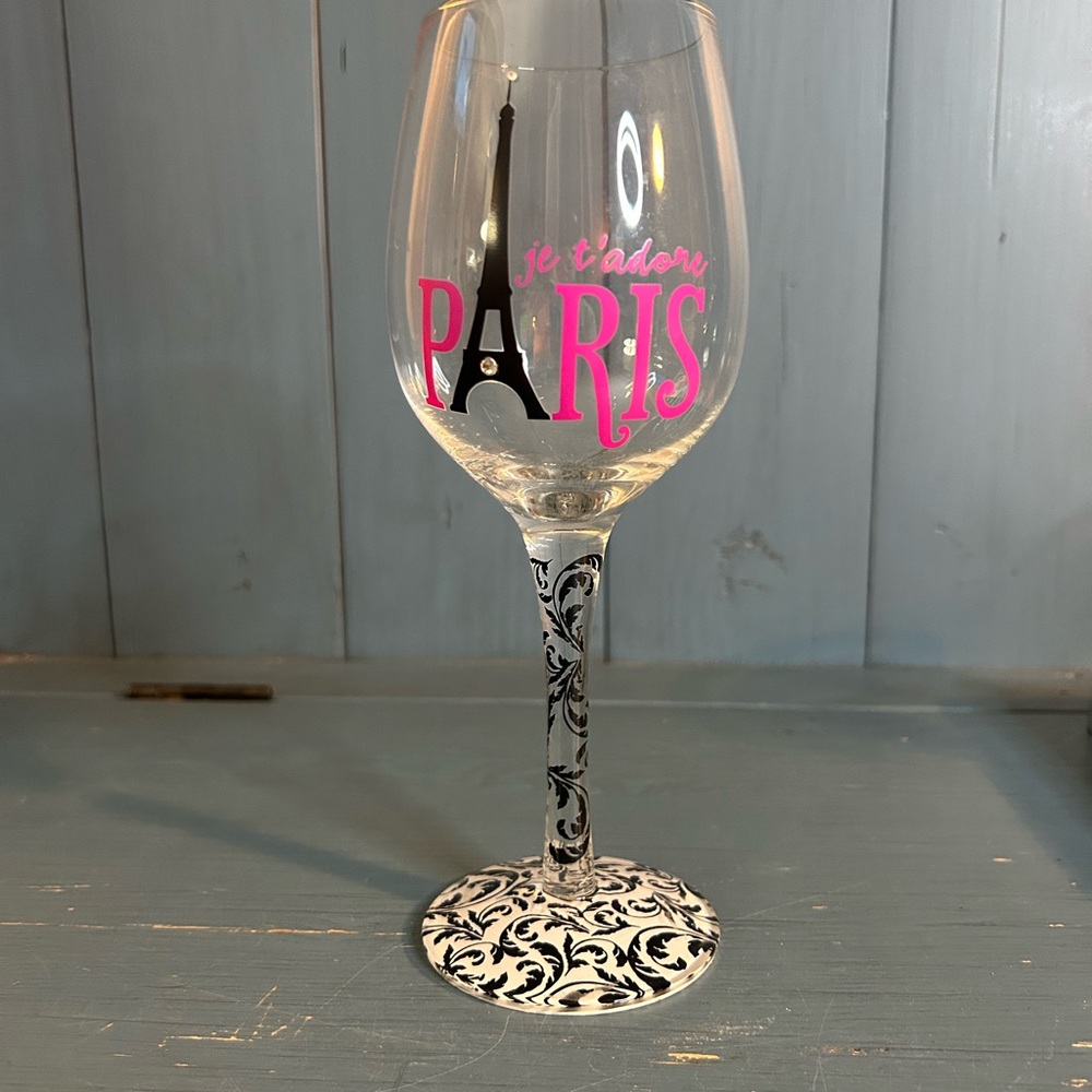 Paris Wine Glass with Pink and Black Design